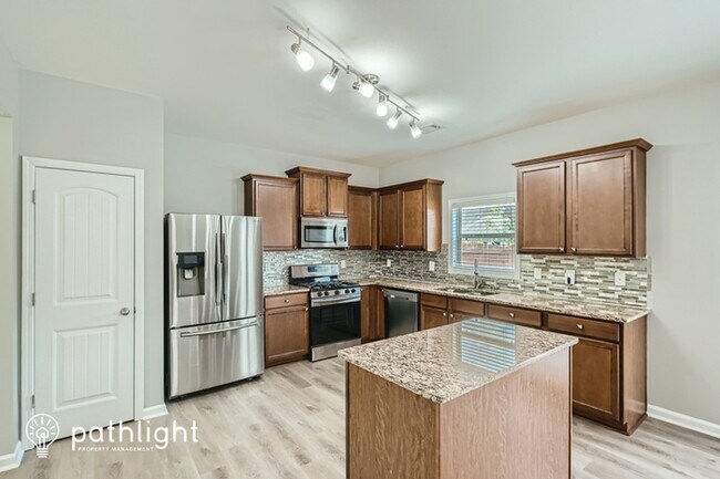 Building Photo - 7347 Toccoa Circle, Union City, GA, 30291