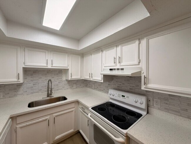 Foto del edificio - 3002 N 70th St