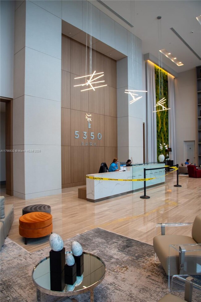 Foto del edificio - 5350 NW 84th Ave