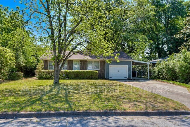 Building Photo - 2112 Providence Dr