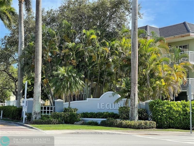 Primary Photo - 8560 SW 212th St