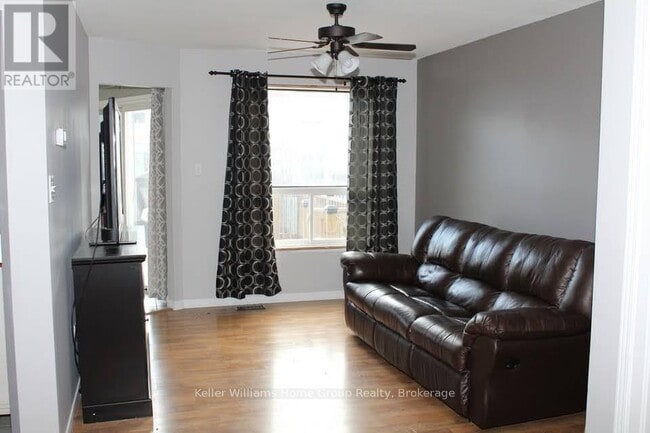 Building Photo - 218 Silurian Dr