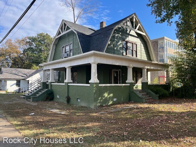 Building Photo - 1 br, 1 bath House - 1822.5 Maple Street