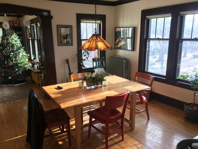 Foto del edificio - 3452 Girard Ave S