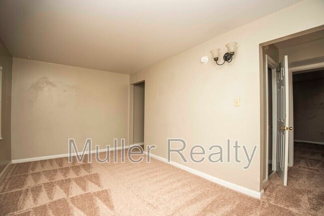 Photo - 1705 Washington Ave Apartment