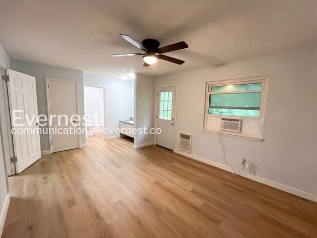 Foto del edificio - 154 Goodson Ave