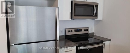 Building Photo - 450 Dundas St E