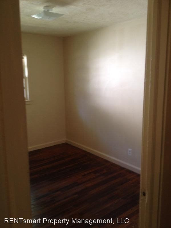 Building Photo - 3 br, 1 bath House - 1725 Celia Drive