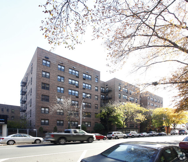 3343 Crescent St, Astoria, NY 11106 Apartments - Astoria, NY ...