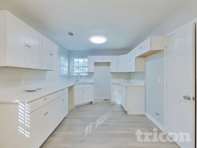 Foto del edificio - 40 Shenandoah Dr