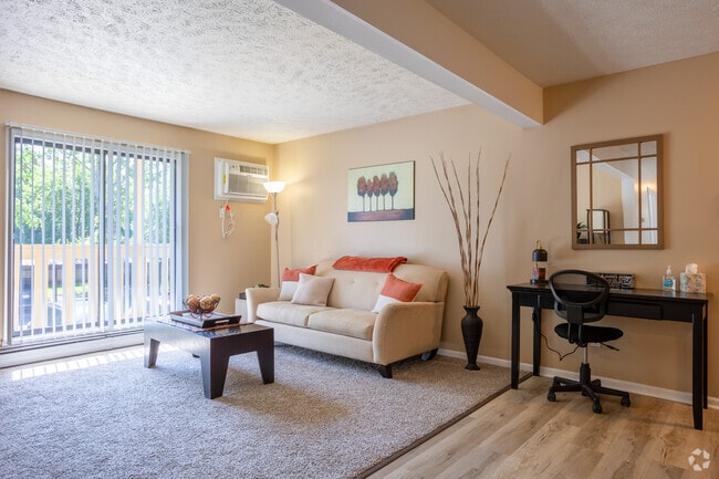 Springbrook - Living Room - Homestead Apartments