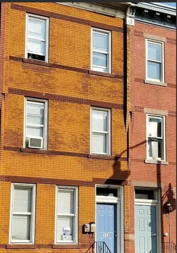 Foto principal - 110 N Stockton St