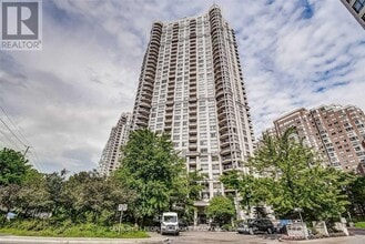 Building Photo - 310 Burnhamthorpe Rd W