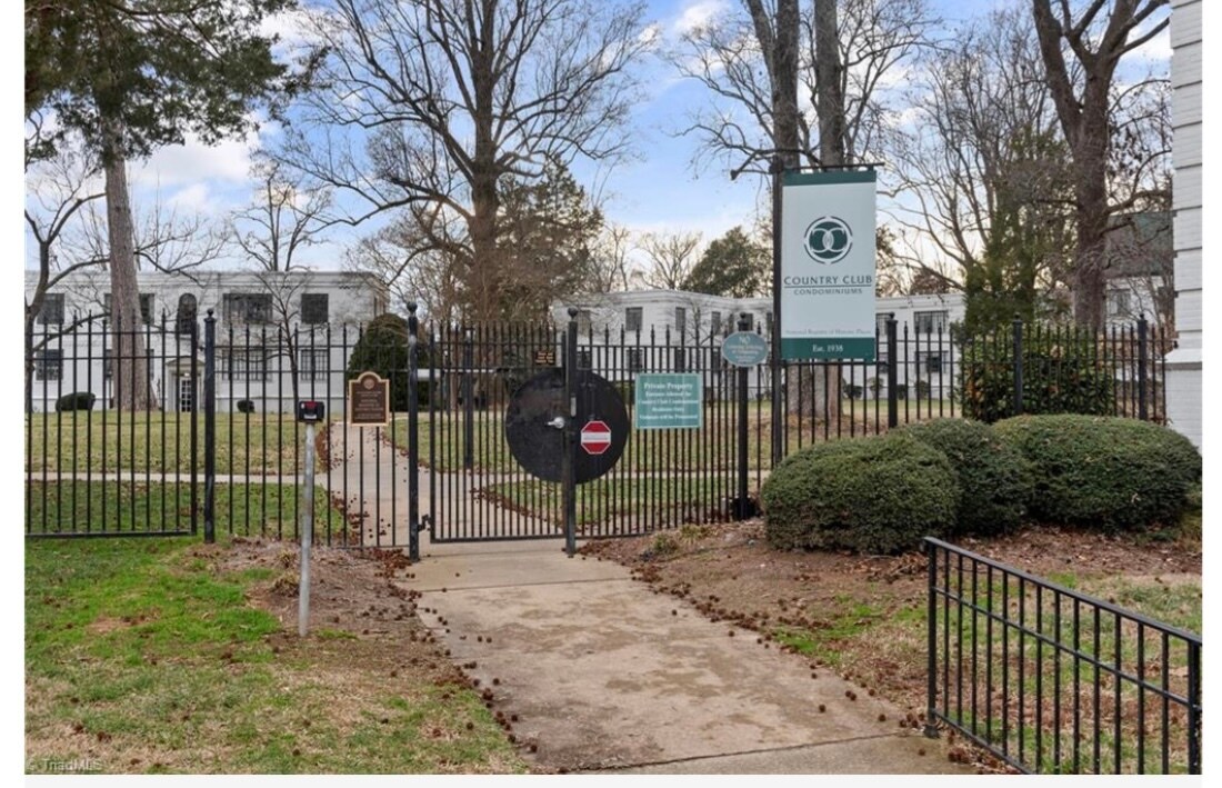 Courtyard - 1700 N Elm St