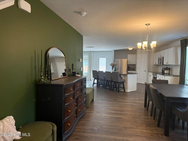 Foto del edificio - 765 Conductor Ct