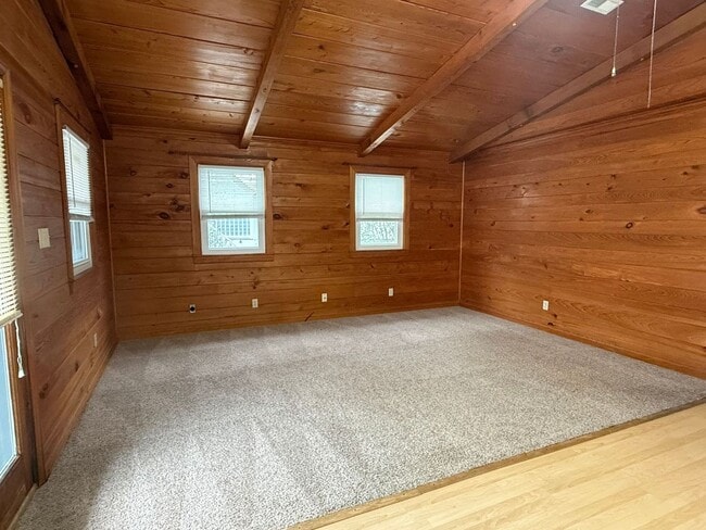 Foto del edificio - 2 bedroom, 2 bath House