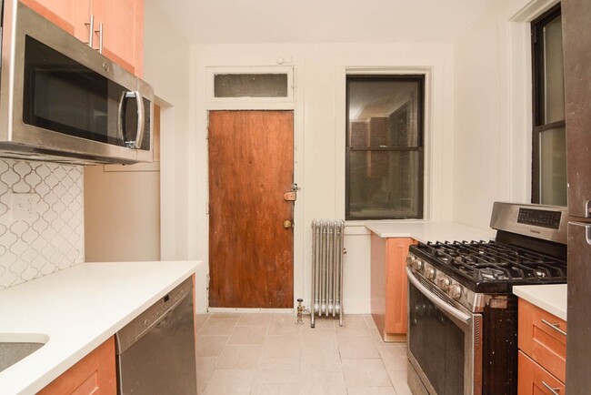 Foto del edificio - 3522 N Broadway