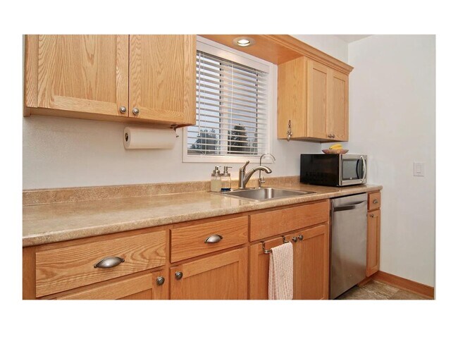 Foto del edificio - 2623-2612 12th Ave