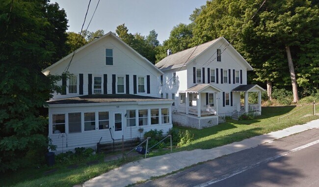 Front of House - 39 County Route 24