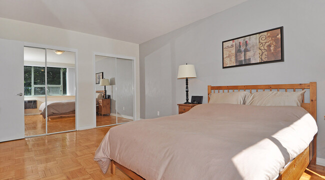 Building Photo - Heath Estates A