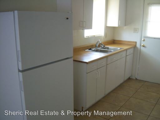 Building Photo - 6560 Sahara Ave