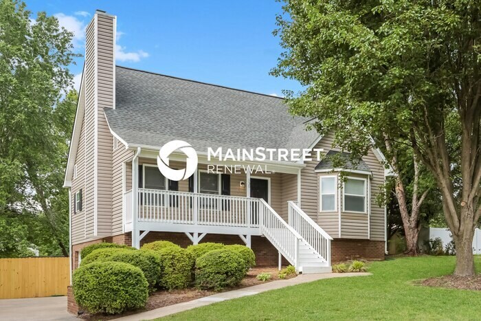 Primary Photo - 3 Bedroom Pet-Friendly Home in Winston-Sal...