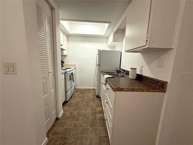 Foto del edificio - 510 SW 69th St