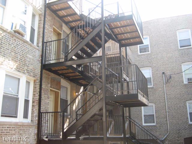 Building Photo - 7000 S Green St