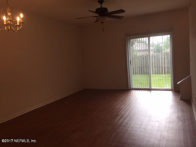 Building Photo - 373 Scrub Jay Dr