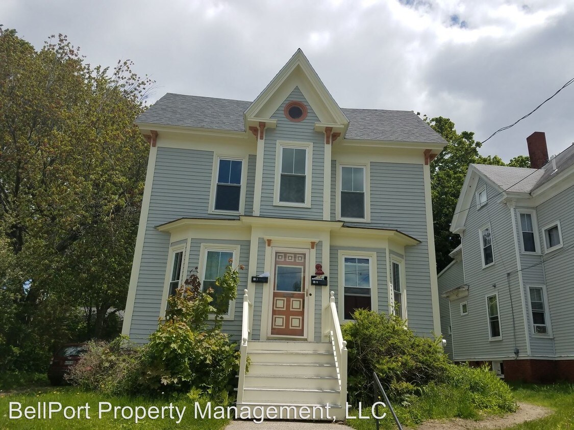 32 State St Westbrook Me 04092 Apartment For Rent In Westbrook Me Apartments Com