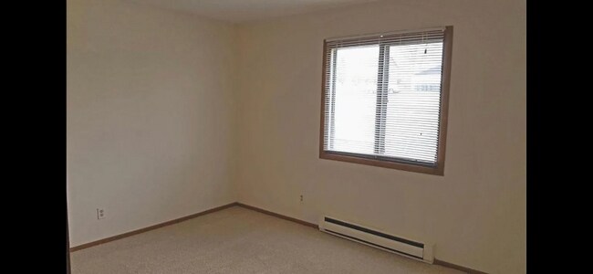 Foto del edificio - 1608 Creek Rd