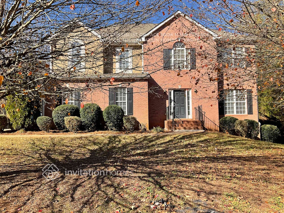 Primary Photo - 3145 Claridge Dr SW