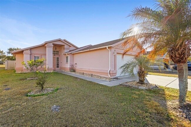 Foto del edificio - 1530 Larks Nest Ct