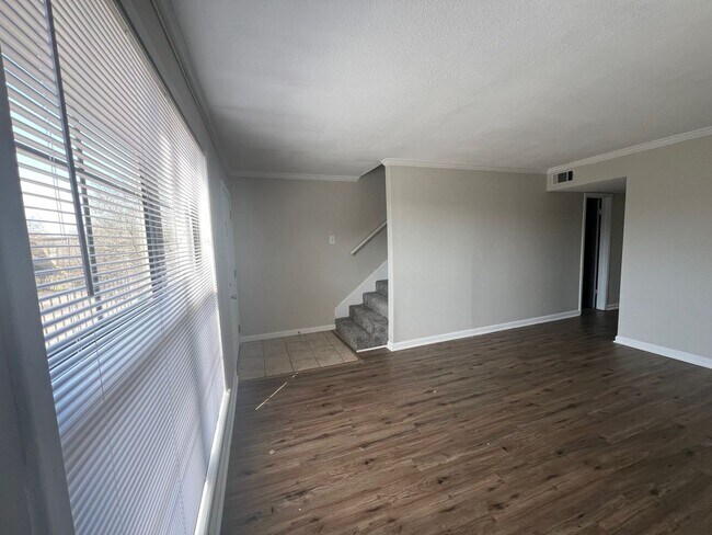 Foto del edificio - 10286 W Winston Ave