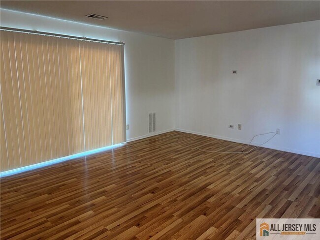 Foto del edificio - 2513 Lighthouse Ln