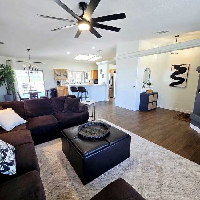 Foto del edificio - 11333 Desert Trailways Ln