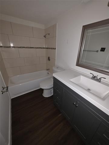 Foto del edificio - 6032 Westridge Ln