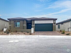 Building Photo - 497 Silver Smt Ave