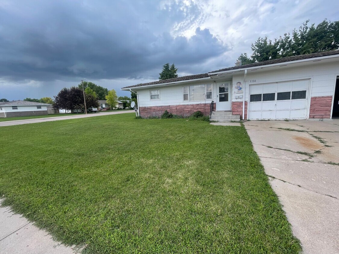 Primary Photo - VanBoskirk - 1150 J St