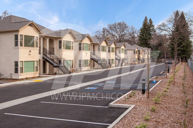 Foto del edificio - 1217 W Sacramento Ave