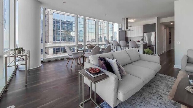 Foto del edificio - 213 N Clark St