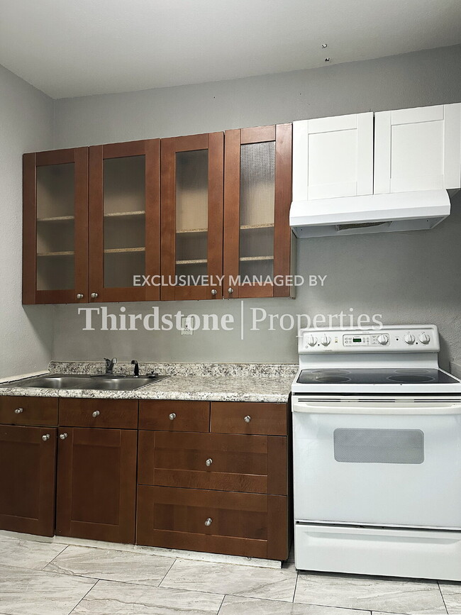 Building Photo - 1474 Windle St