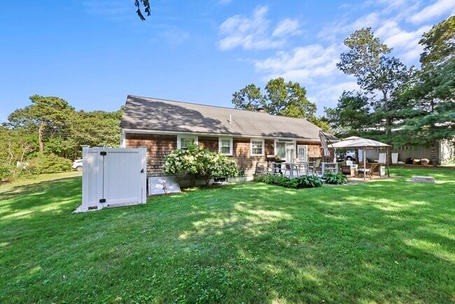 Building Photo - 295 Old Bass River Rd
