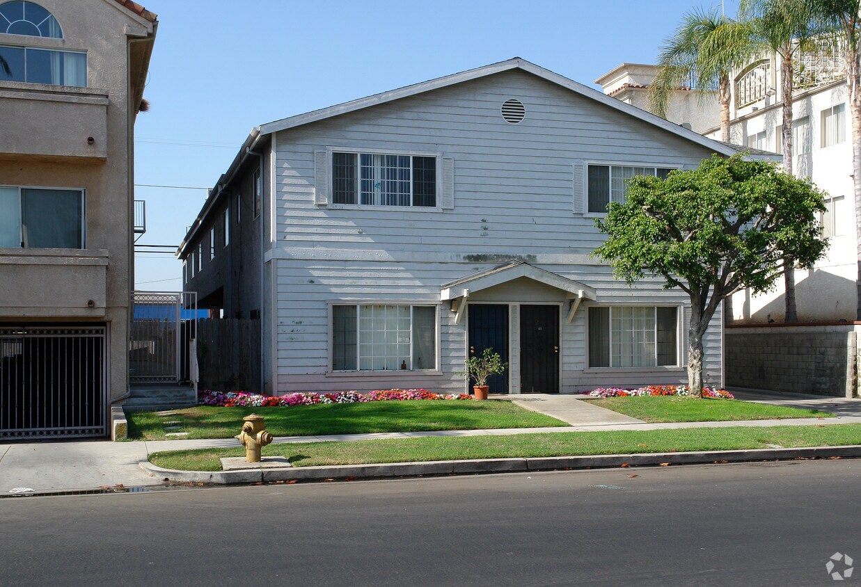 Building Photo - 5416 W 99th Pl