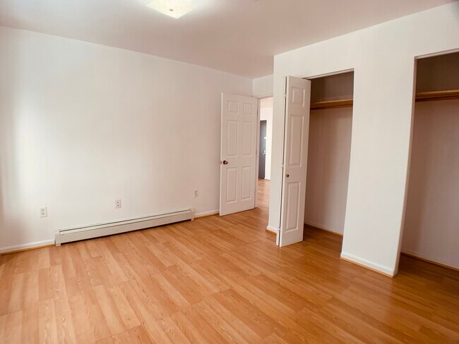 Building Photo - 3522 28th St
