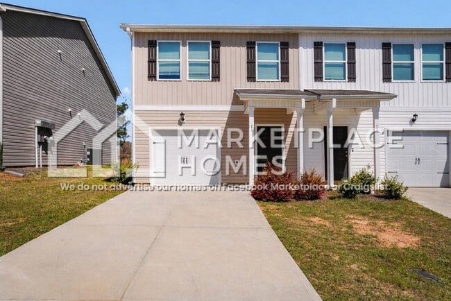 Building Photo - 476 Oakwood Dr NW