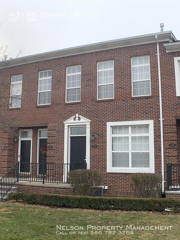 Foto principal - 43195 Strand Dr