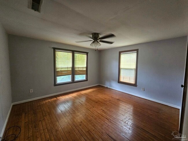 Building Photo - 3808 N 10th Ave