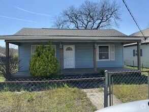 Building Photo - 1602 E 48th St