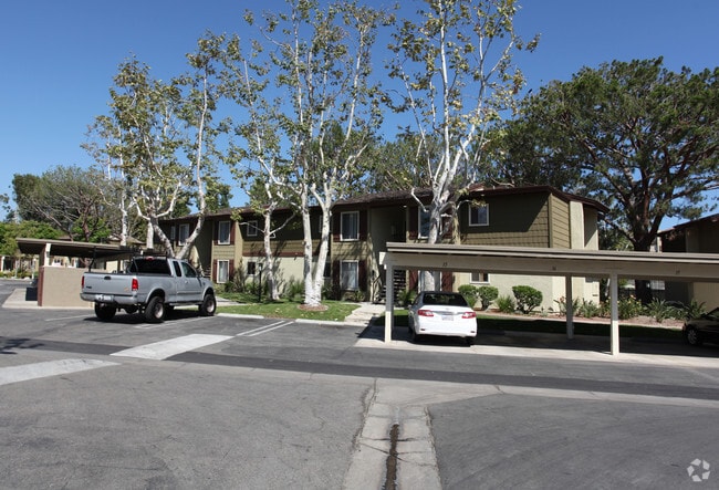 eaves Los Alisos - Canyon Woods